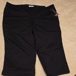 Kim Rogers Black Capris